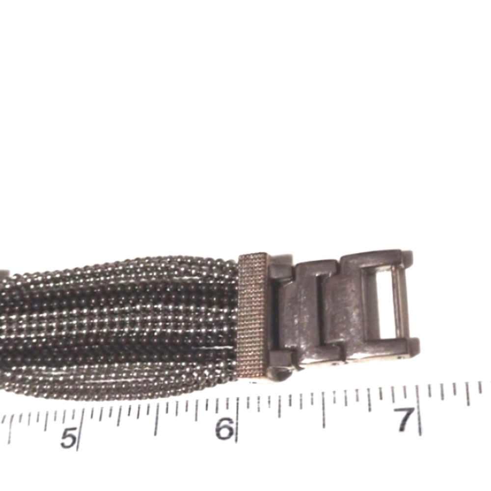 CHICO'S KERRIANNE ROUND FACE QUARTZ TINY BLACK AND SILVER BEADED BAND 7" WATCH - Picture 9 of 10